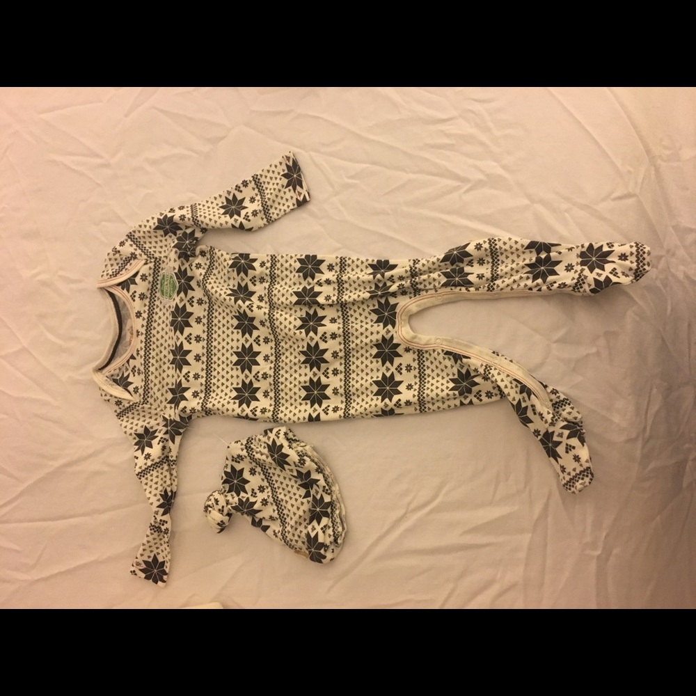 6-9 Months snowflake romper
